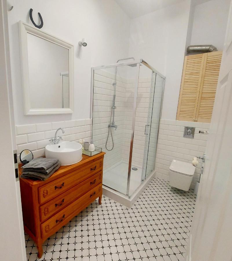 Apartment W Kamienicy W Sercu Miasta Waly Chrobrego Szczecin